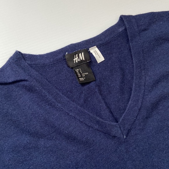 Men sweater - Picture 2 of 3